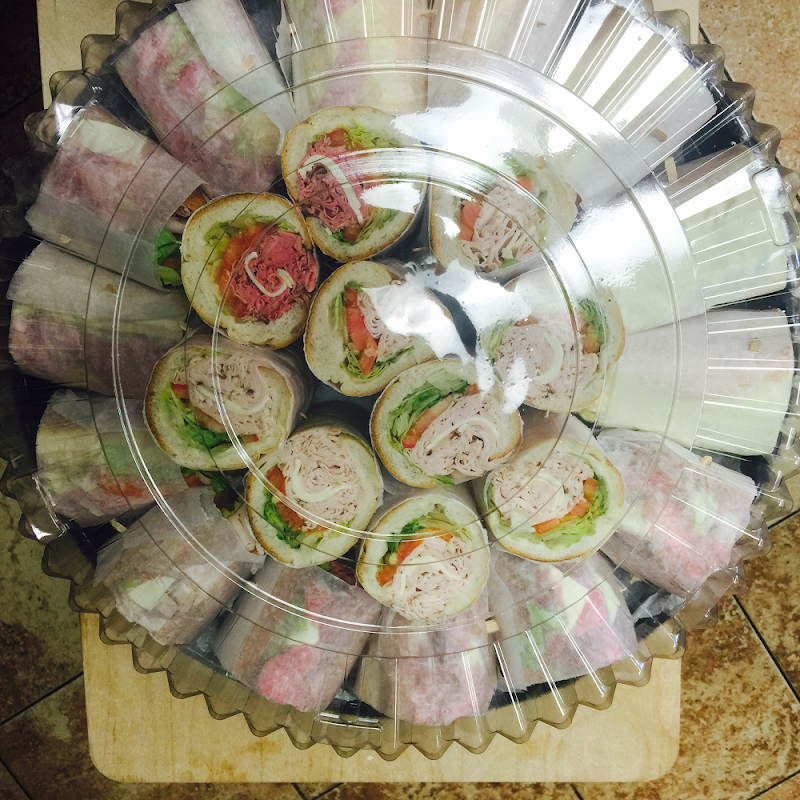 Caesar’s Bagels & Deli