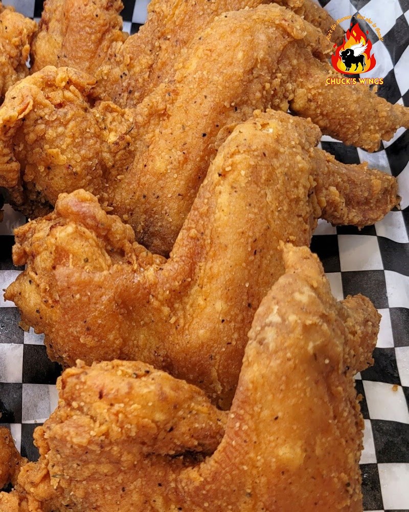 Chuck's Wings - Trenton
