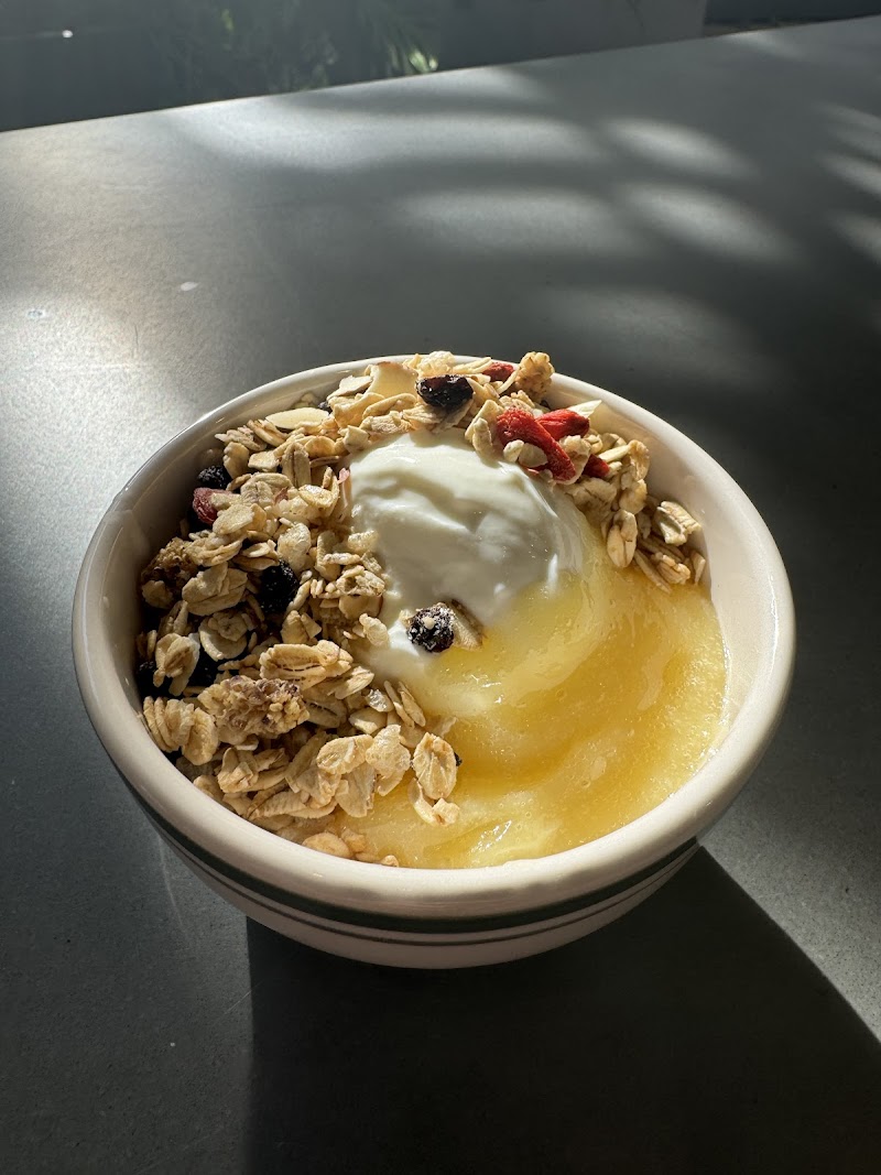 Georgie’s Cafe & Bar