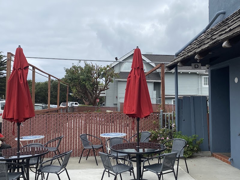 Castelli’s Caffe & Deli. Seacliff area