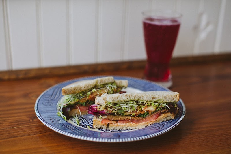 BreadHive Bakery & Cafe