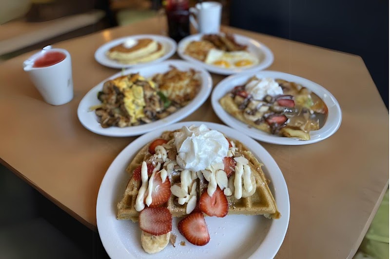 Loaded Cafe - Long Beach