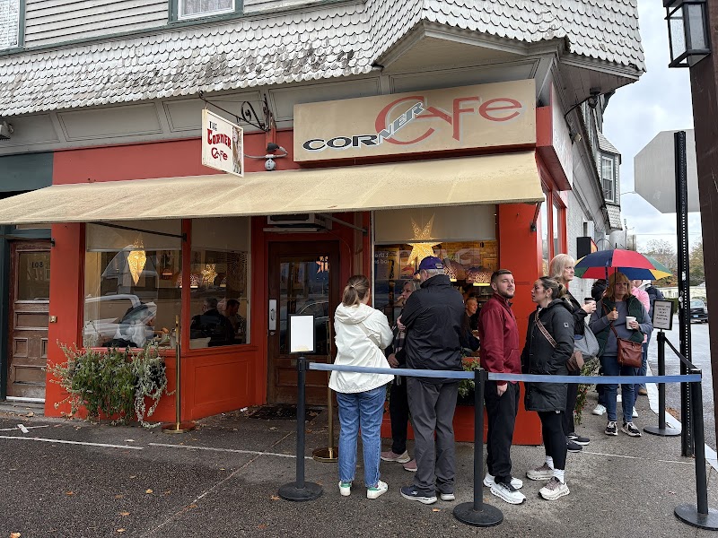 Corner Café
