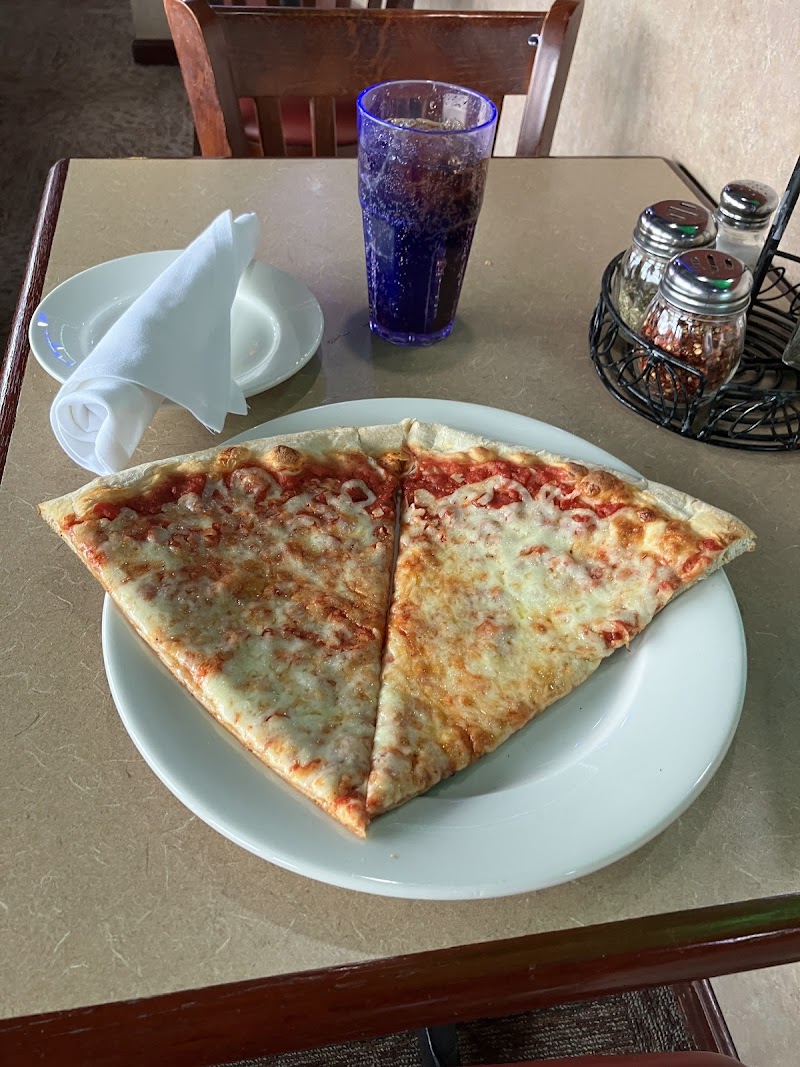 Italia's Corner Cafe