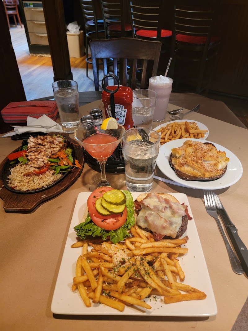 Molly's Restaurant & Bar