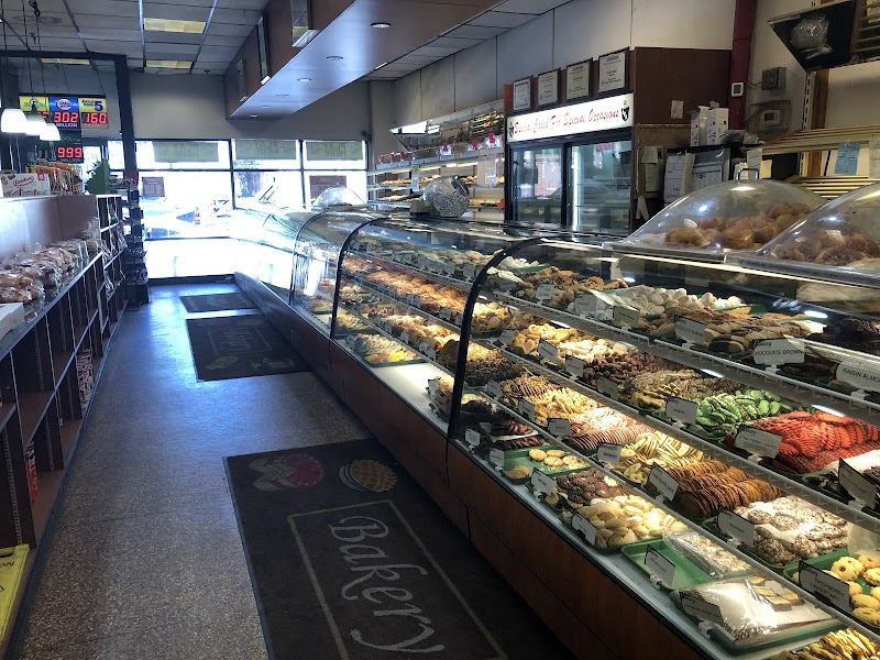 Italian Peoples Bakery