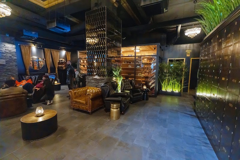 DID IT MY WAY DETROIT CIGAR & WINE BAR