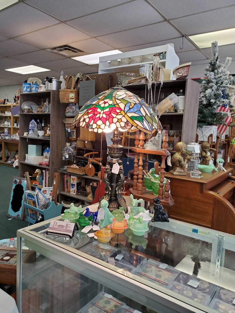 The Rustic House Antique Mall