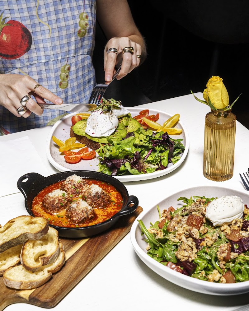 Bee's Knees Provisions