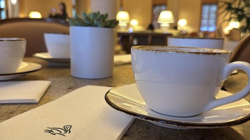 The Pelican Hill Resort Cafe & Market