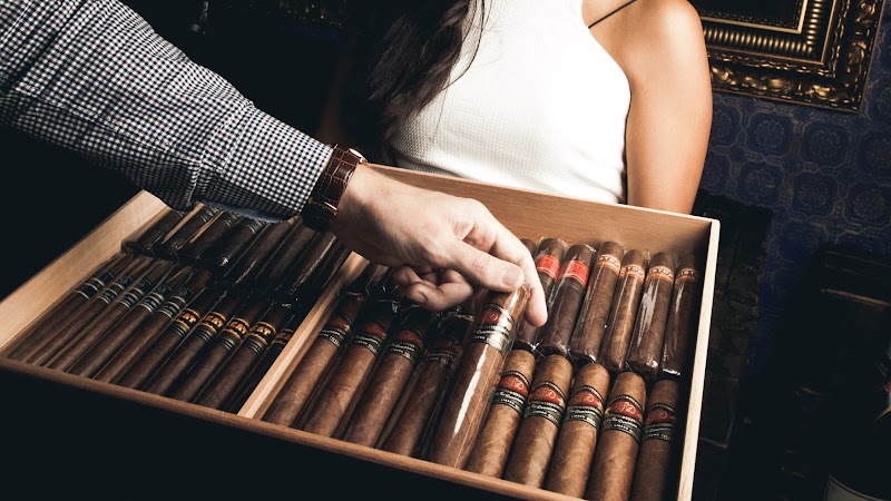 Infusion Lounge - Philly's Best Cocktails, Hookahs & Cigars