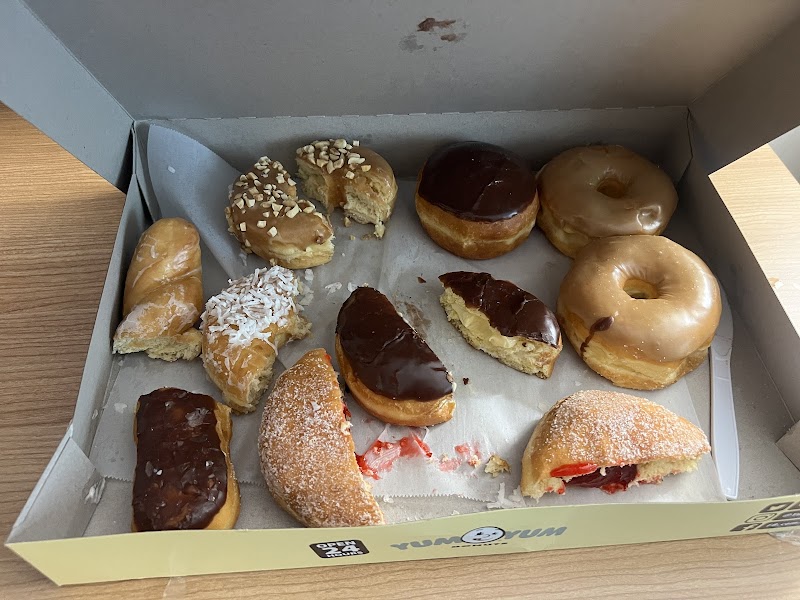 Yum Yum Donuts