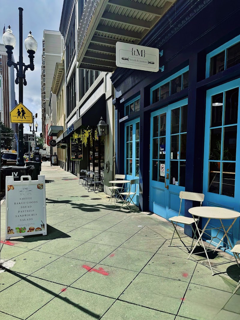 tM breads & pastries