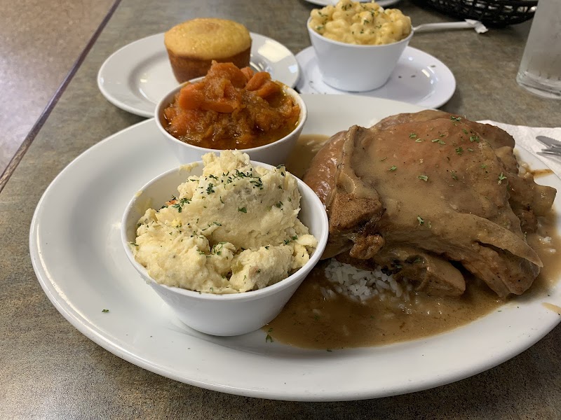 Aunt Bill's Soul Food Cafe CA