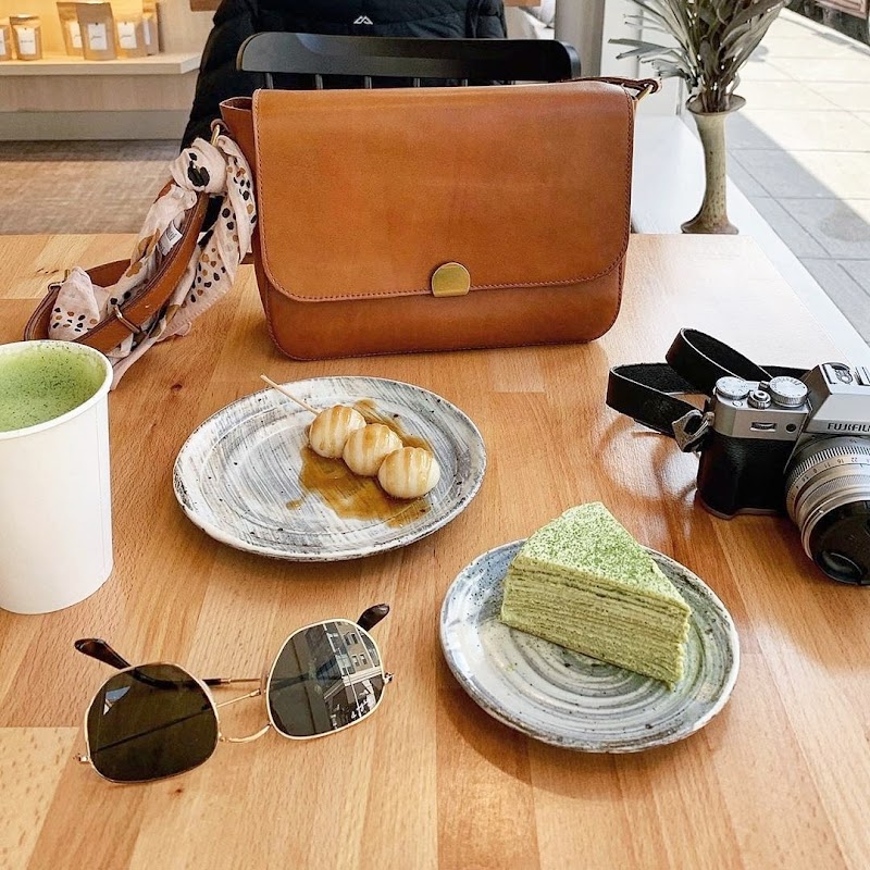 Ceremony College Hill