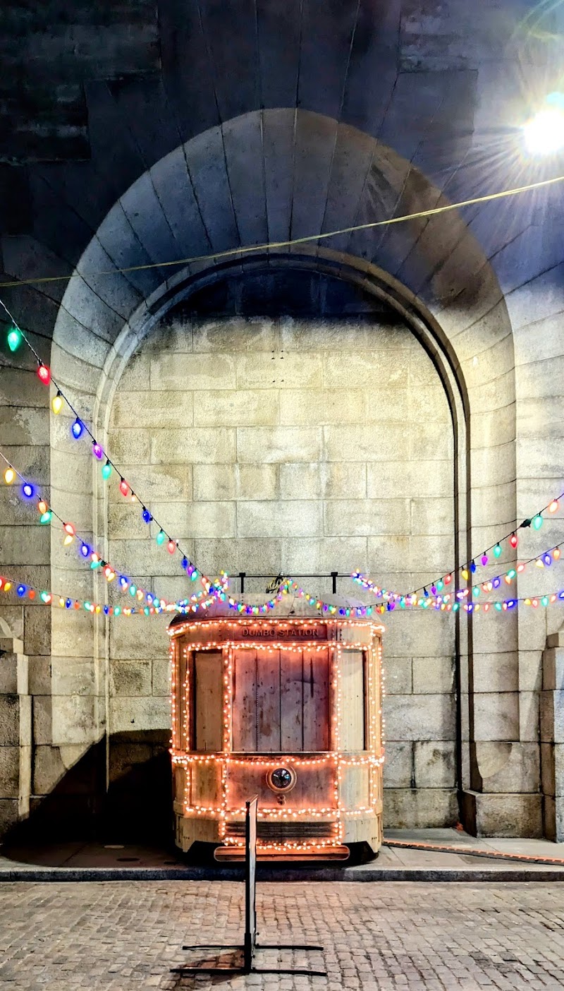Dumbo Station