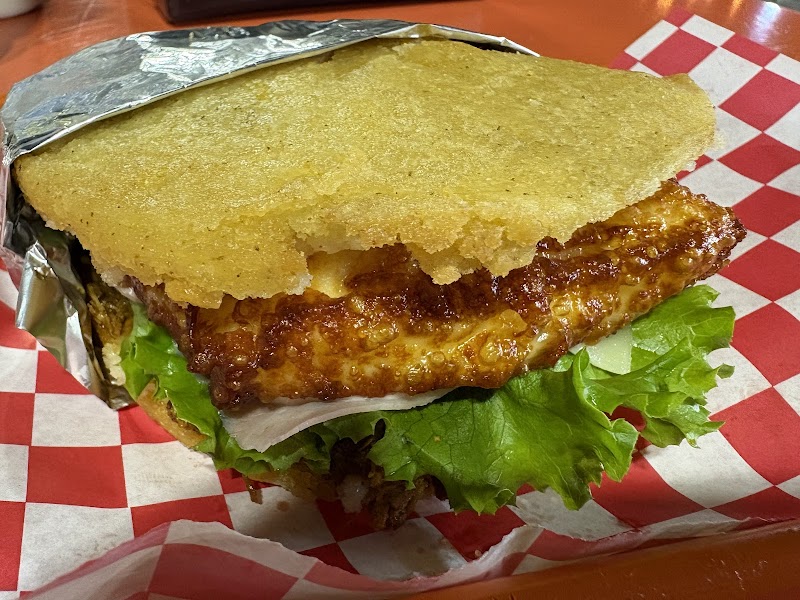 Arepera Tico Tico Edgewater