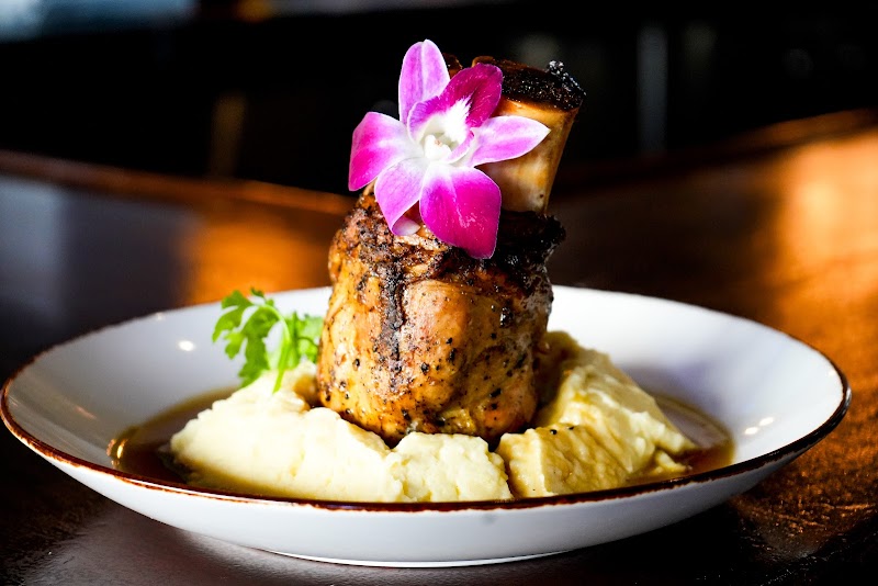 730 Tavern, Kitchen & Patio