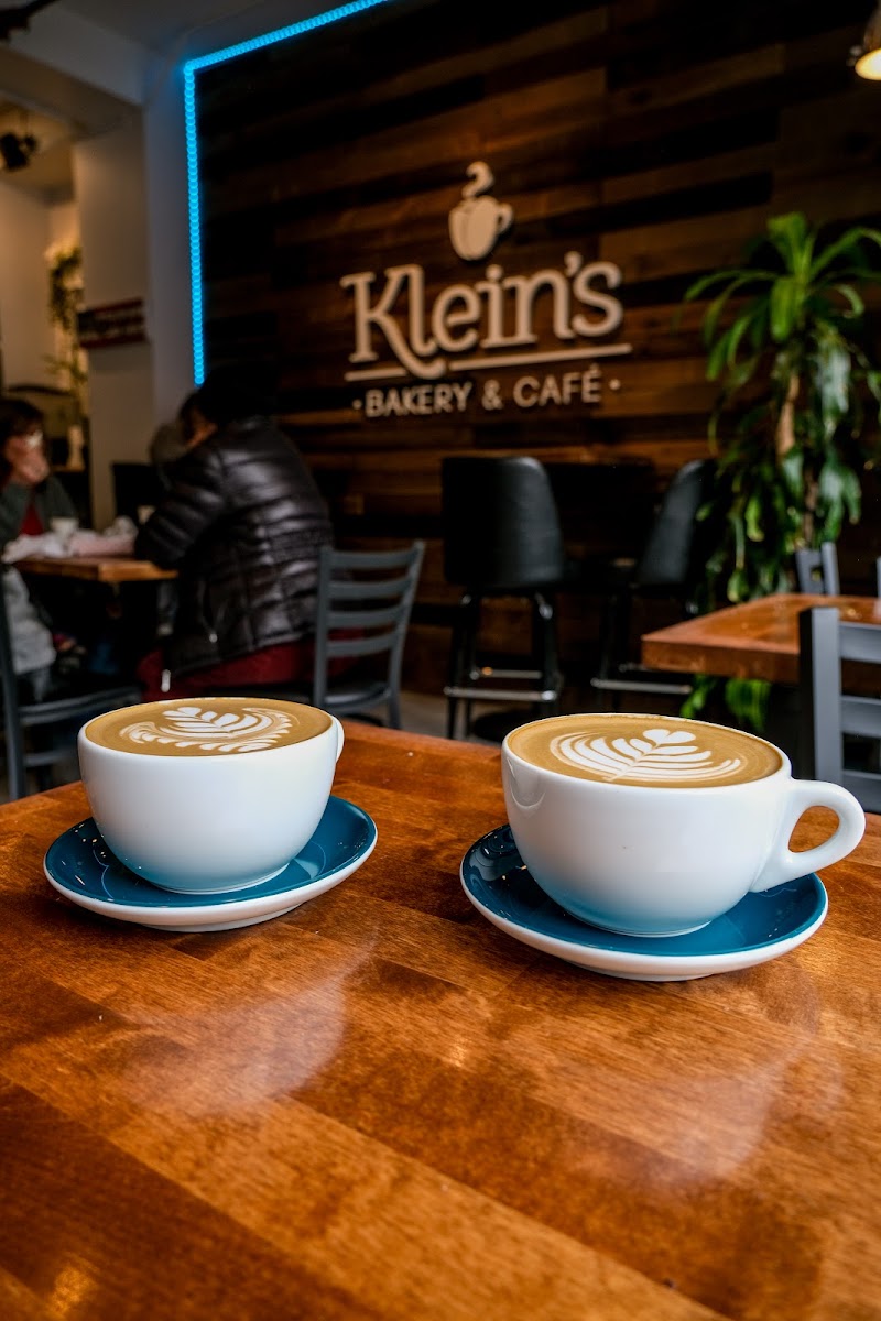 Klein’s Bakery & Cafe (LakeviewEast)