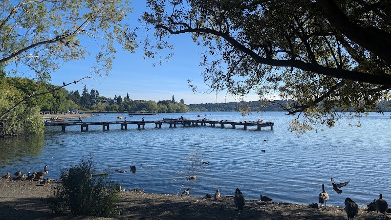 Green Lake Boathouse and Coffee Shop