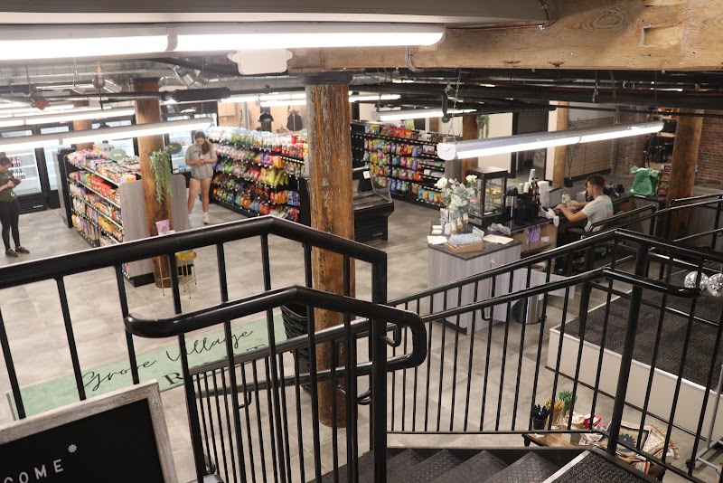 Grove Village Market