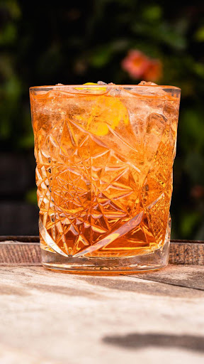 Luckys Indoor Outdoor