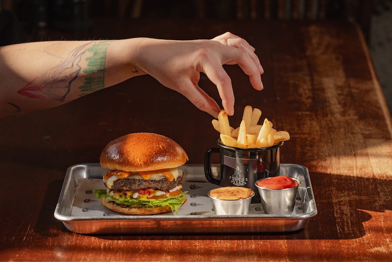 FUEGOS - Coffee Shop