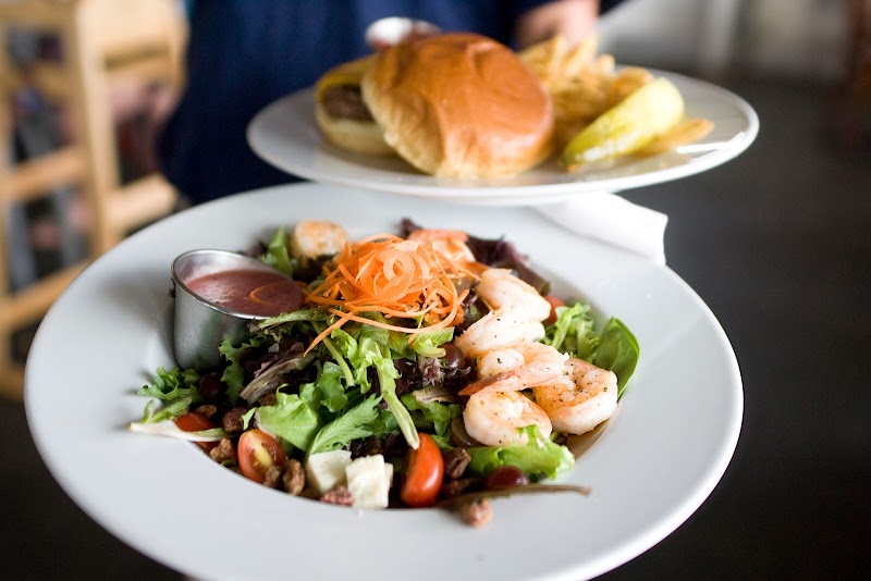 Fleet Landing Restaurant & Bar