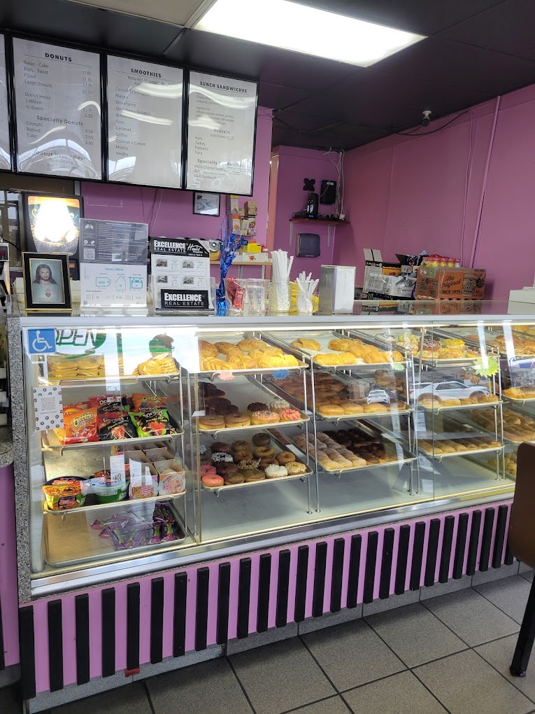 Mimi's Donuts