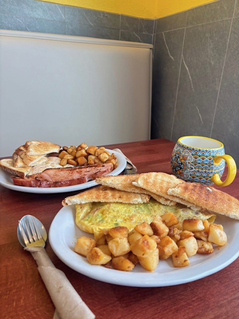 Quinsigamond Village Bakery and Cafe