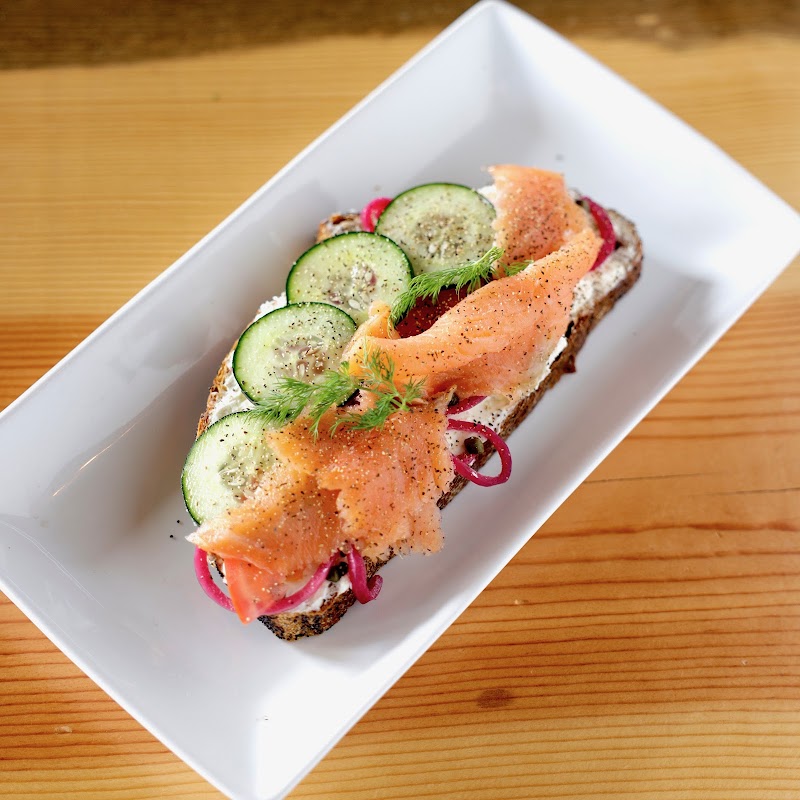 Point Lume Coffee Bar