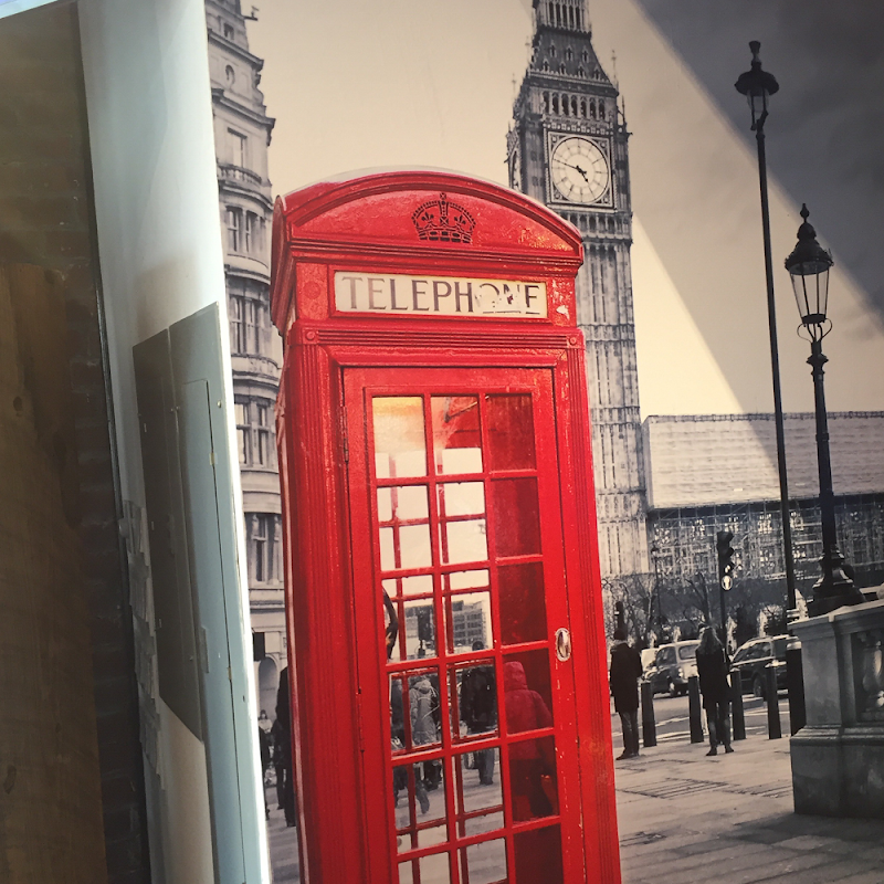 London Cafe & Delicatessen