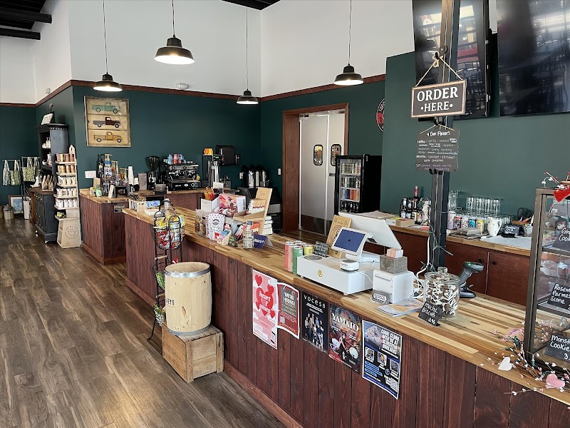 Potter’s Shoppe & Eatery