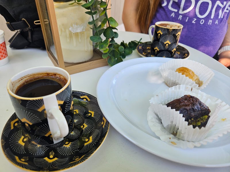 Camelot Cafe & Baklava