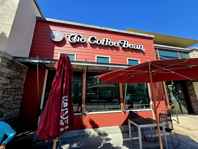 The Coffee Bean & Tea Leaf