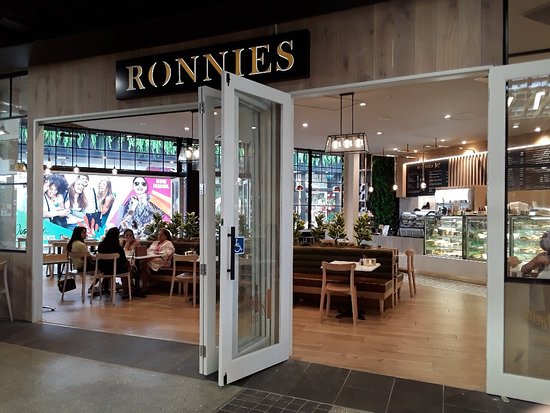 Ronnie's Cafe