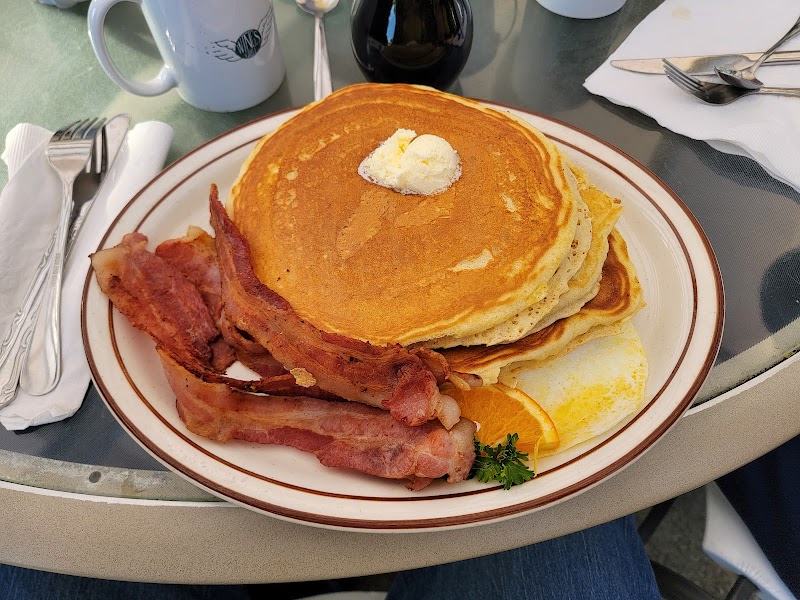 Wings Grill & Espresso Bar