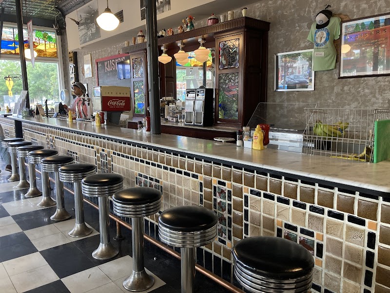 Kaisers Grateful Bean Cafe