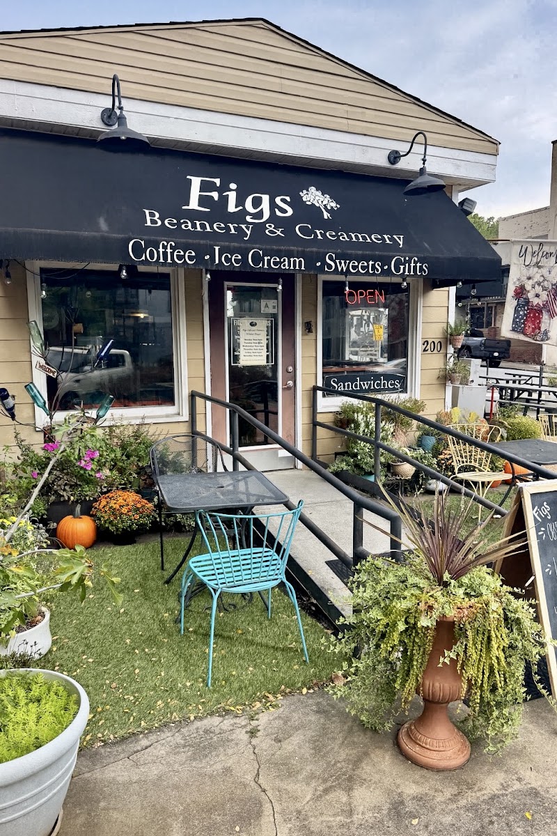 Figs Cafe & Farmacy