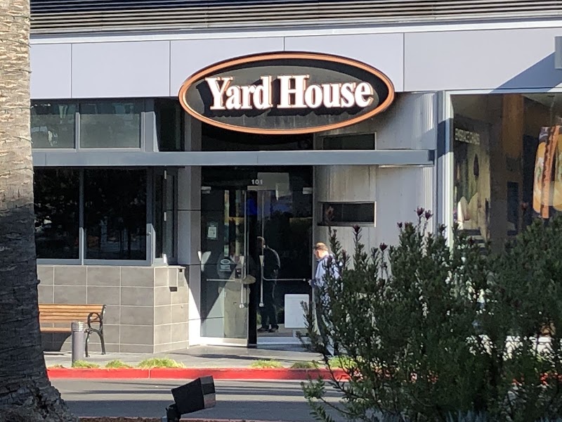Yard House