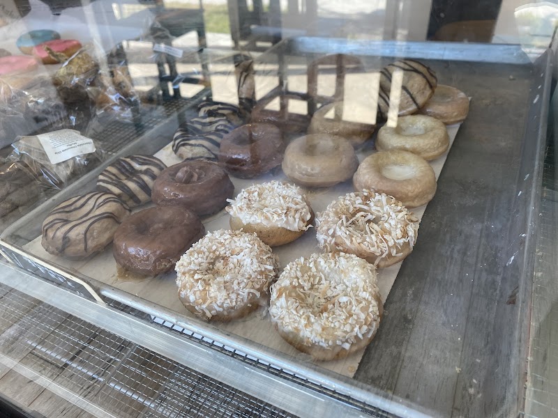 9th Street Coffee & Donuts & MORE!