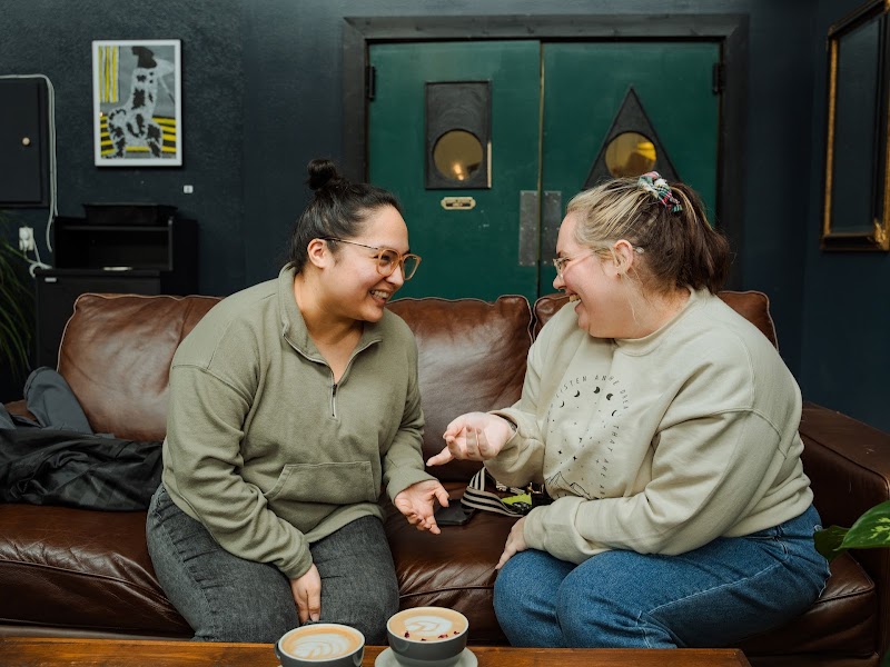 Earth Coffeehouse & Cafe