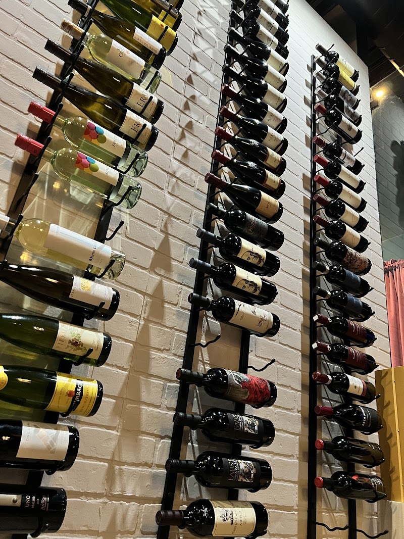 Neutral Ground Lounge