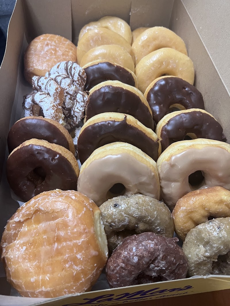 LaMar's Donuts and Coffee