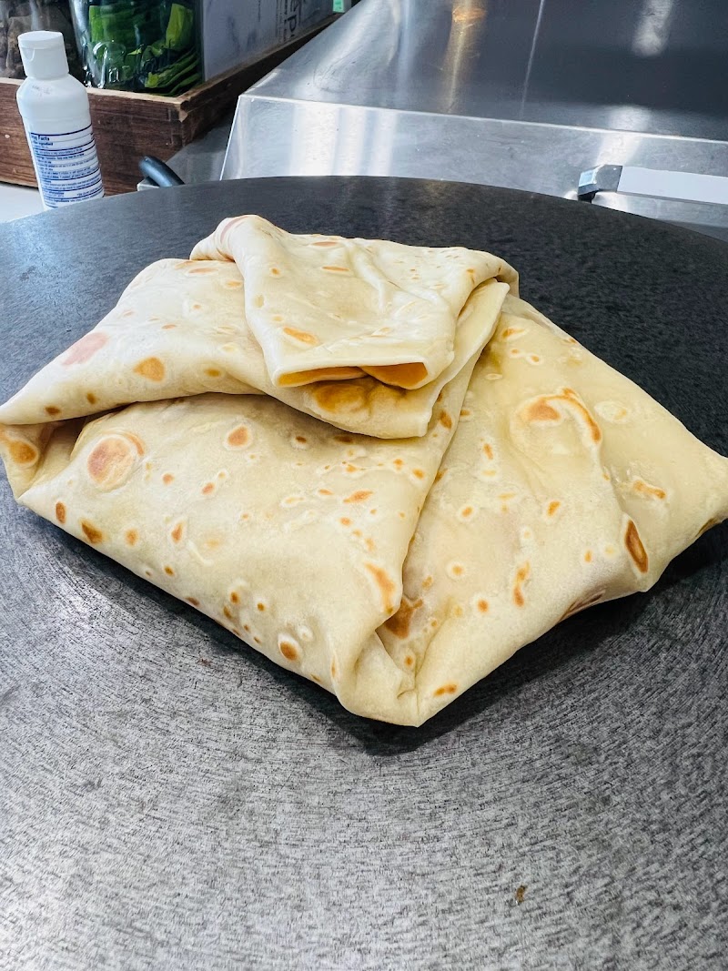 La Crepe Bakery & Café