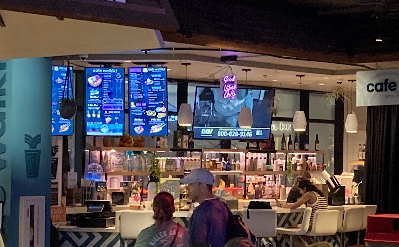 Cafe Waikiki
