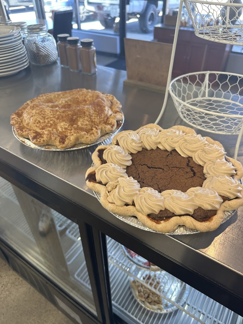 Me Oh My Coffee and Pie Loveland