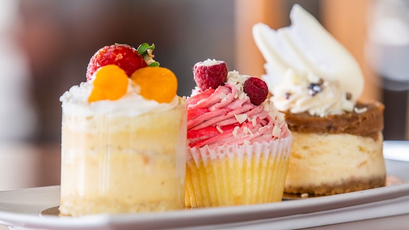 Petite Madeline Bakery