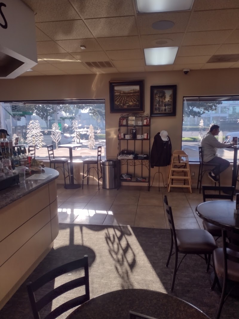 Giacomo's Espresso & Deli