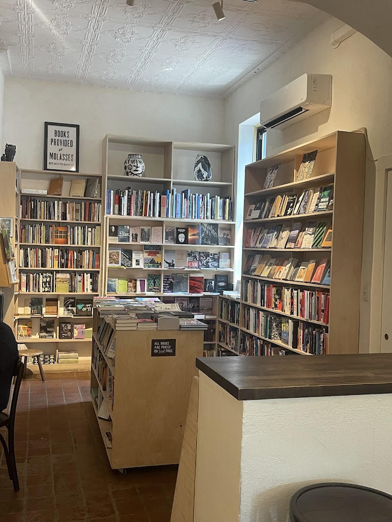 Honey Moon Coffee Shop